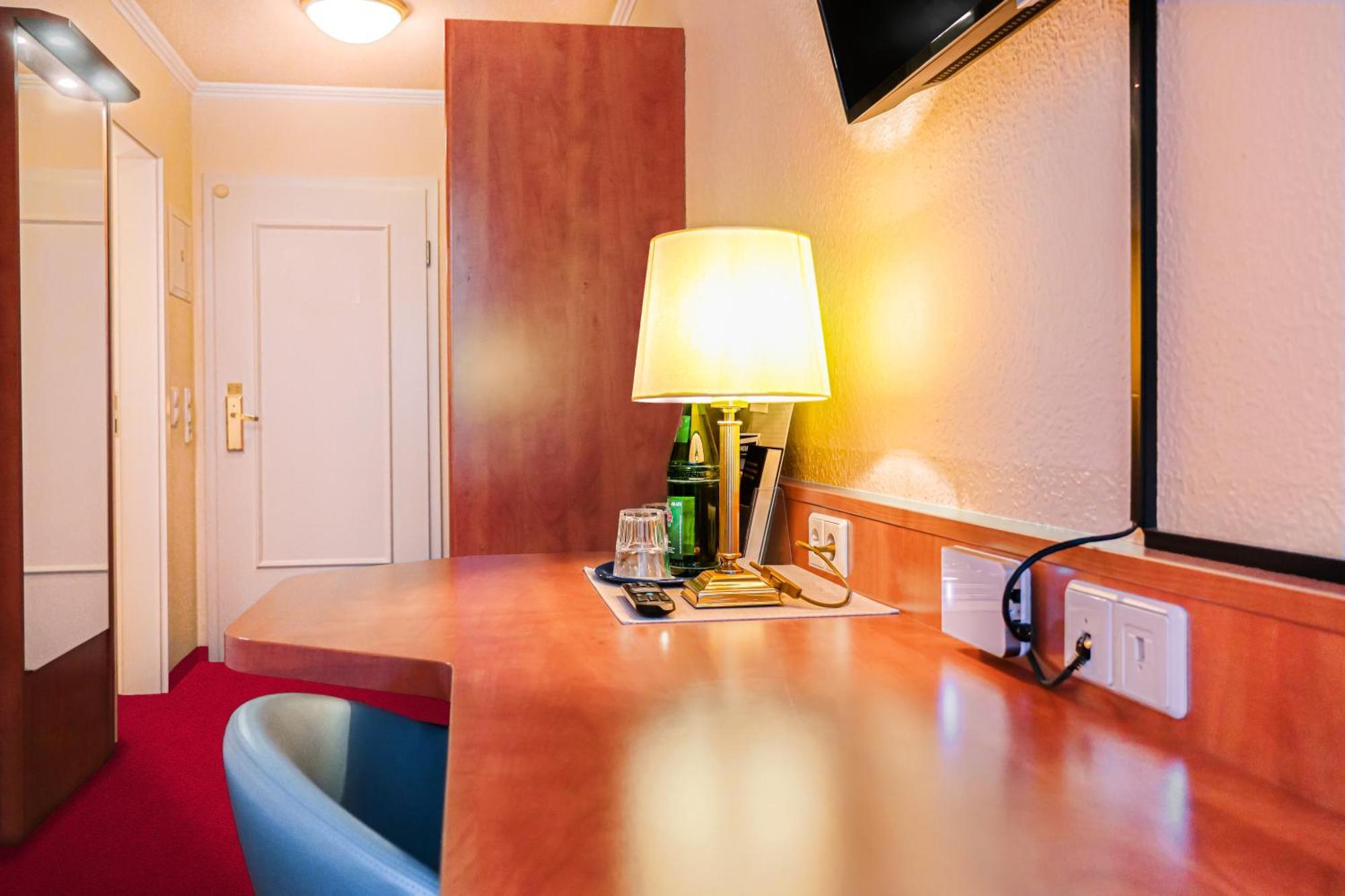 Hotel Muenkel Hanover Exterior photo